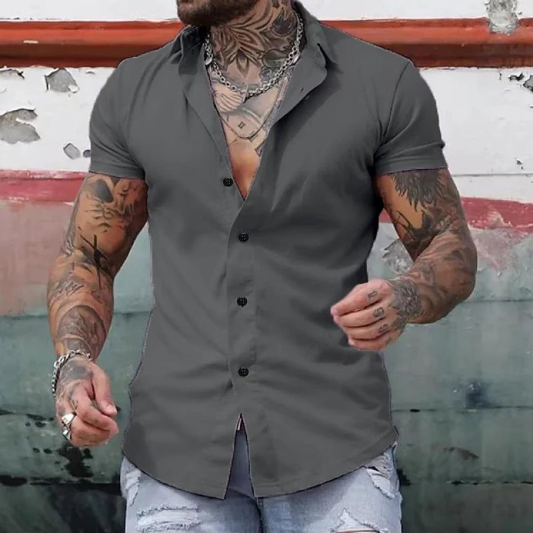 Men's Slim Fit Short Sleeve Button-Up Shirt