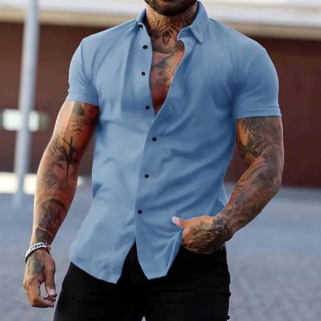 Men's Slim Fit Short Sleeve Button-Up Shirt