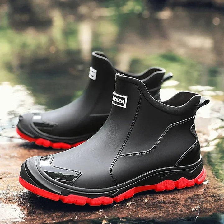 Men's Waterproof Slip-On Chelsea Ankle Boots All-Terrain - Black/Red