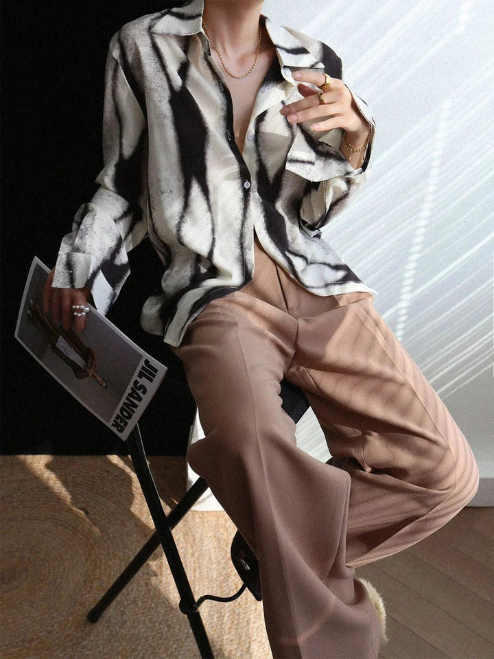 Women's Abstract Print Long-Sleeve Vintage Blouse