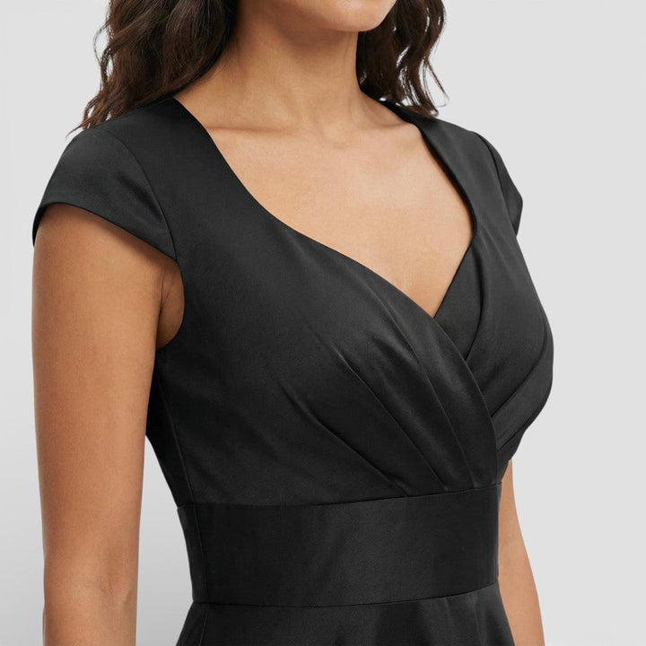 Women's Christmas Party Dress Pleated V-Neck Midi Flared Skirt