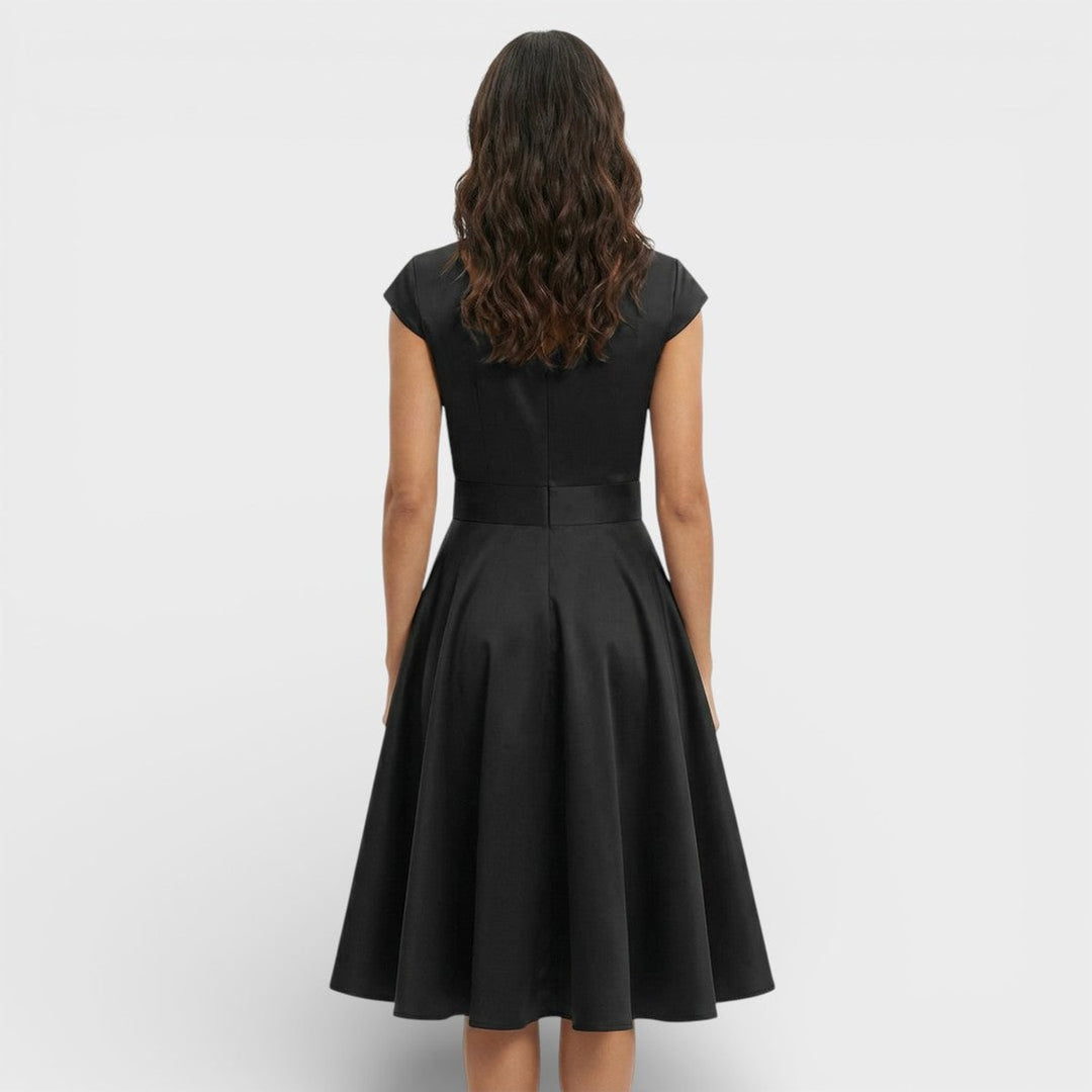 Women's Christmas Party Dress Pleated V-Neck Midi Flared Skirt