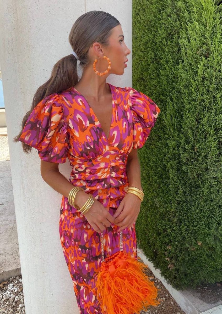 Women's Christmas Party Dress Vibrant Print V-Neck Puff Sleeve Midi