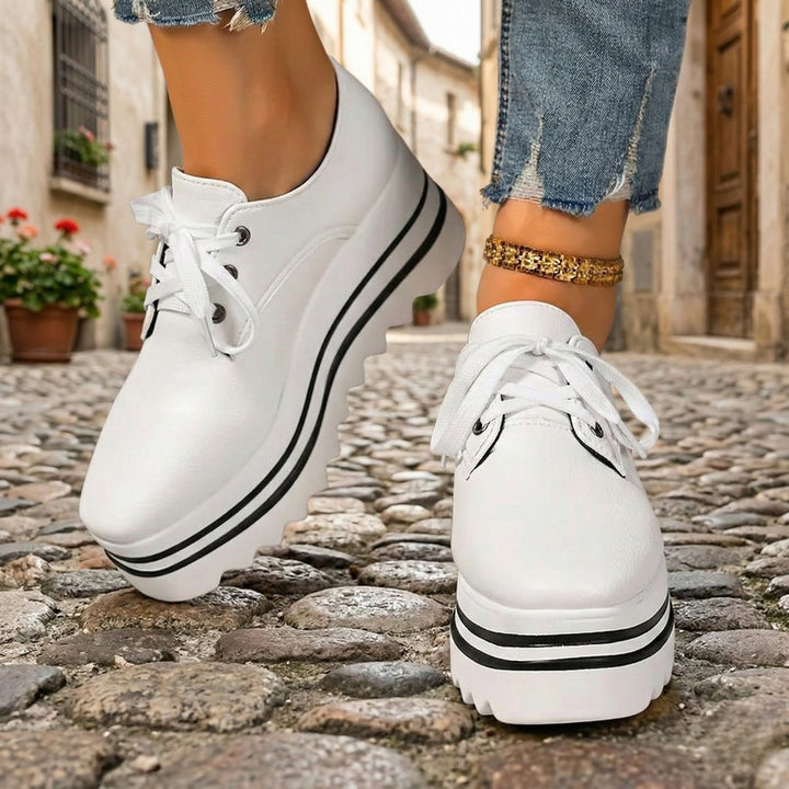 Women's Chunky Platform Lace-Up Heeled Oxford Ankle Boots