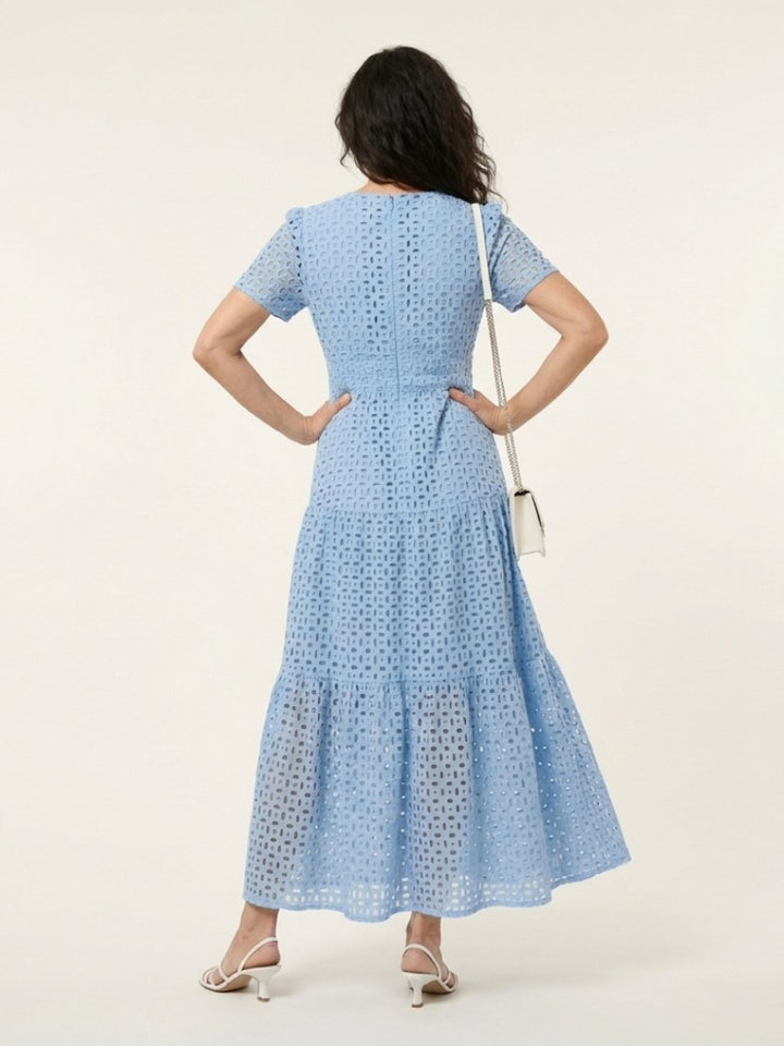Women's Everyday Day Dress Eyelet Tiered Smocked-Waist Midi