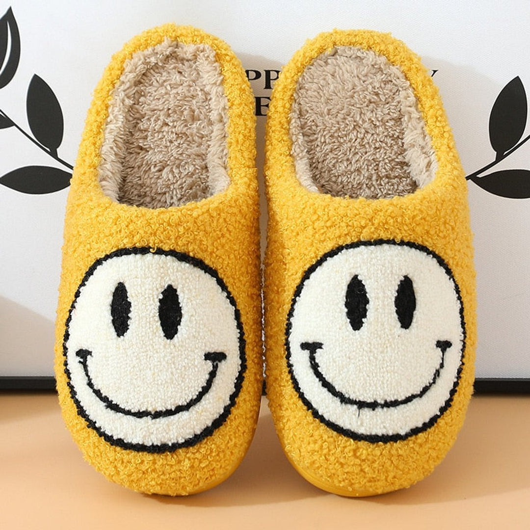 Women's Fluffy Smiley Face Faux-Fur Lined Cosy House Slippers