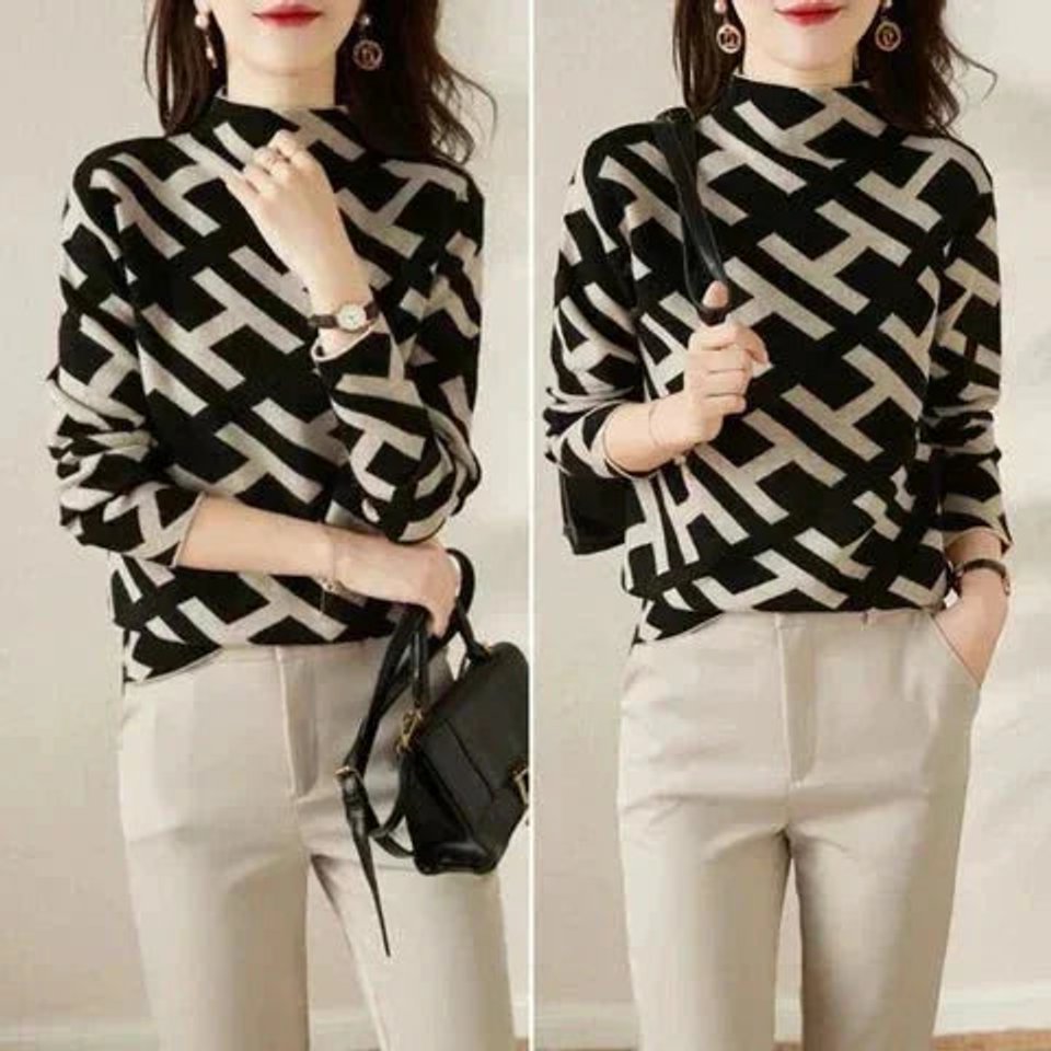 Women's Geometric-Print Roll Neck Knitted Jumper