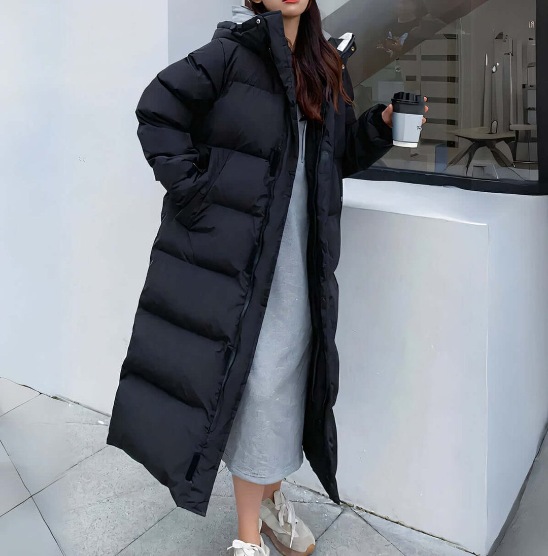 Women's Long Hooded Puffer Coat Oversized Ladies Puffer Jacket