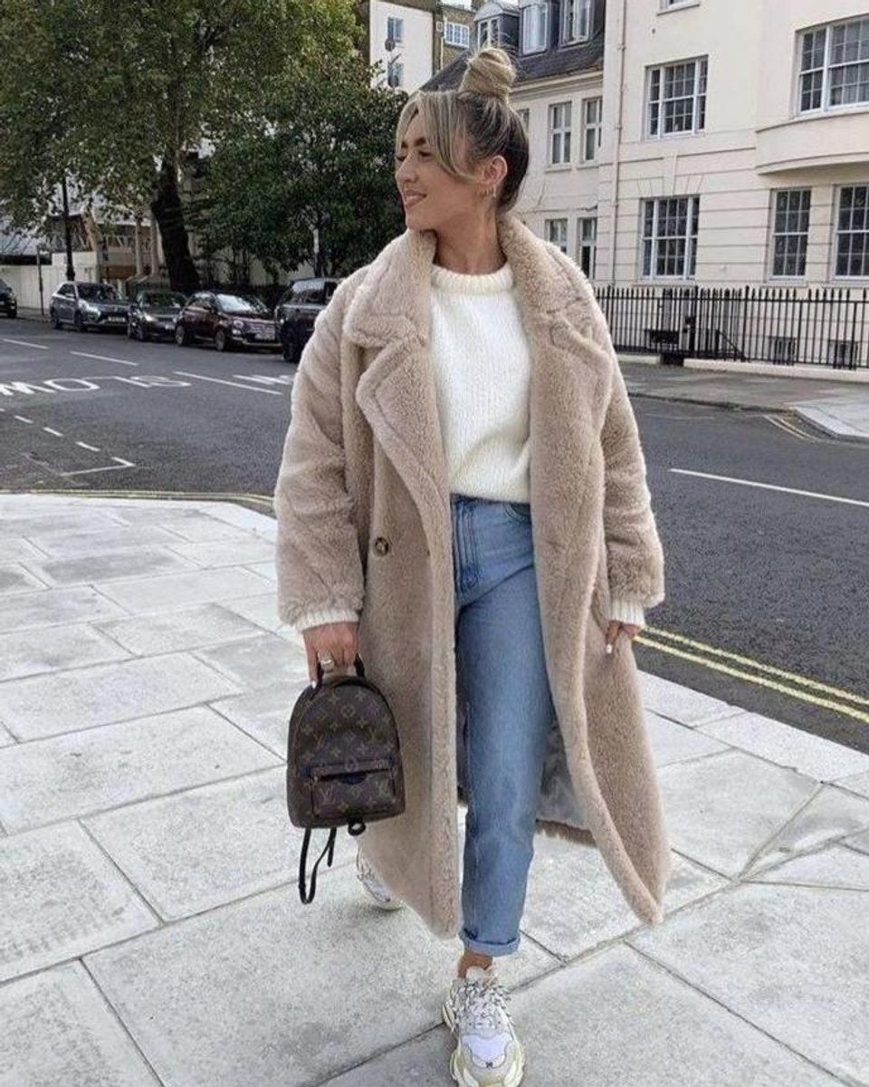 Women's Long Teddy Coat Oversized Fluffy Faux Fur Winter Coat