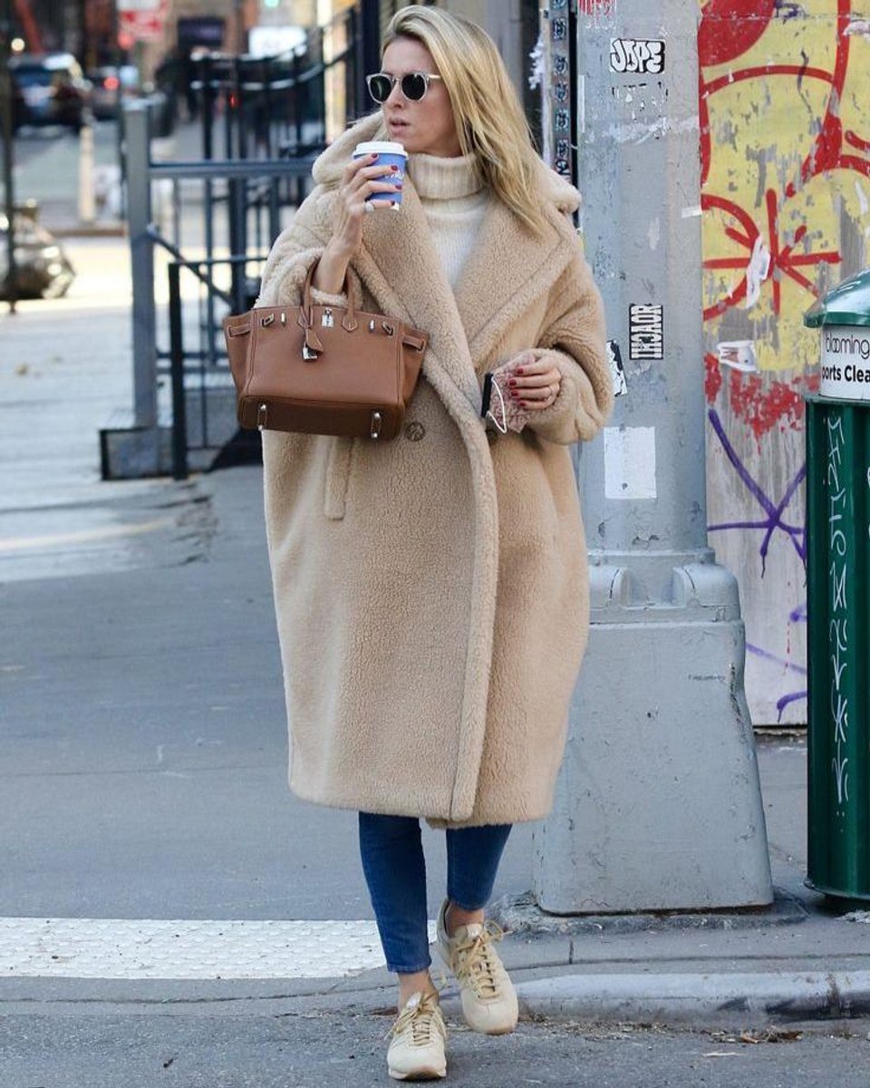 Women's Long Teddy Coat Oversized Fluffy Faux Fur Winter Coat