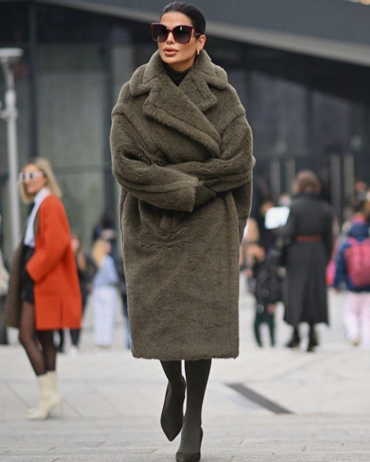 Women's Long Teddy Coat Oversized Fluffy Faux Fur Winter Coat