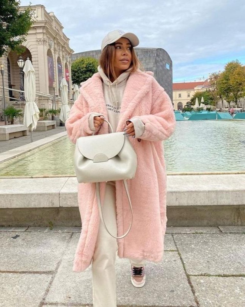 Women's Long Teddy Coat Oversized Fluffy Faux Fur Winter Coat
