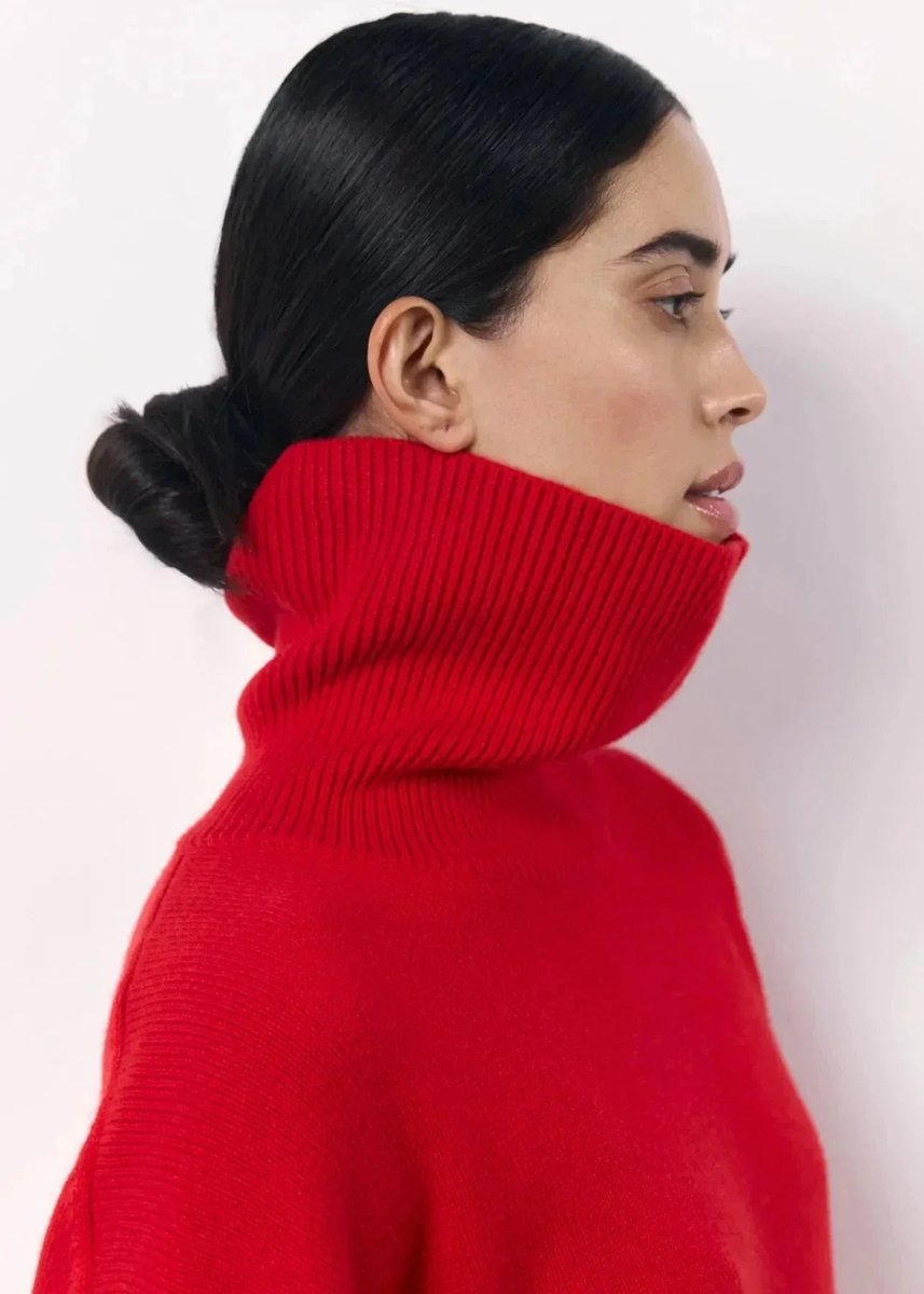 Women's Oversized Roll Neck Knitted Jumper