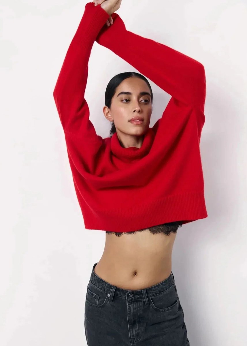 Women's Oversized Roll Neck Knitted Jumper