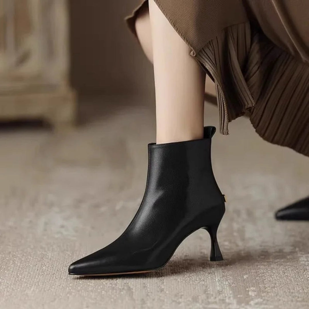 Women's Pointed-Toe Kitten Heel Leather Ankle Boots - Black