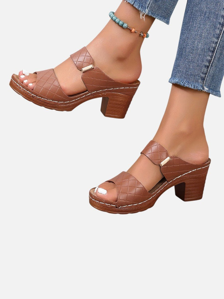 Women's Quilted Block Heeled Sandals Faux Leather Mule