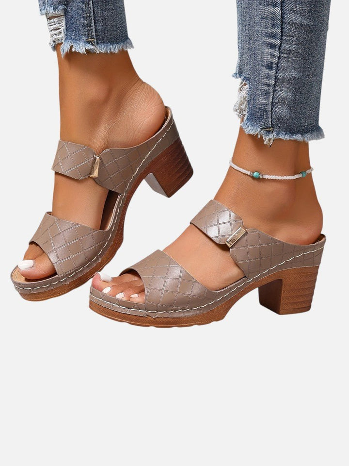 Women's Quilted Block Heeled Sandals Faux Leather Mule