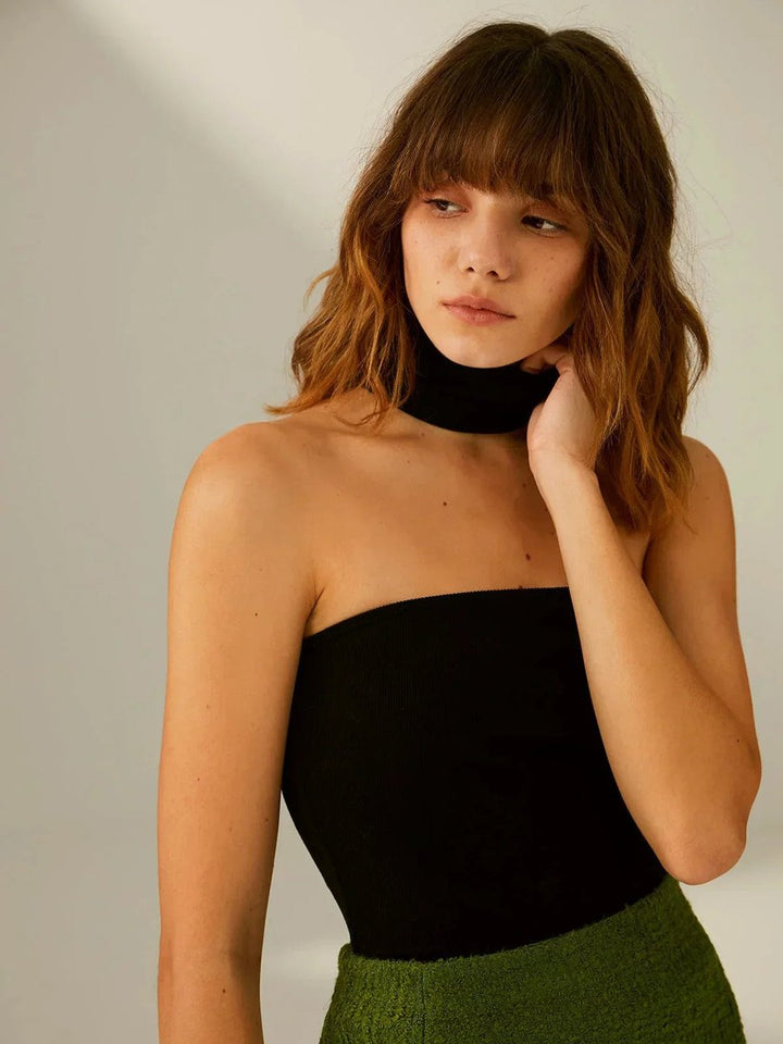 Women's Roll-Neck Strapless Bandeau Top Built-In Choker