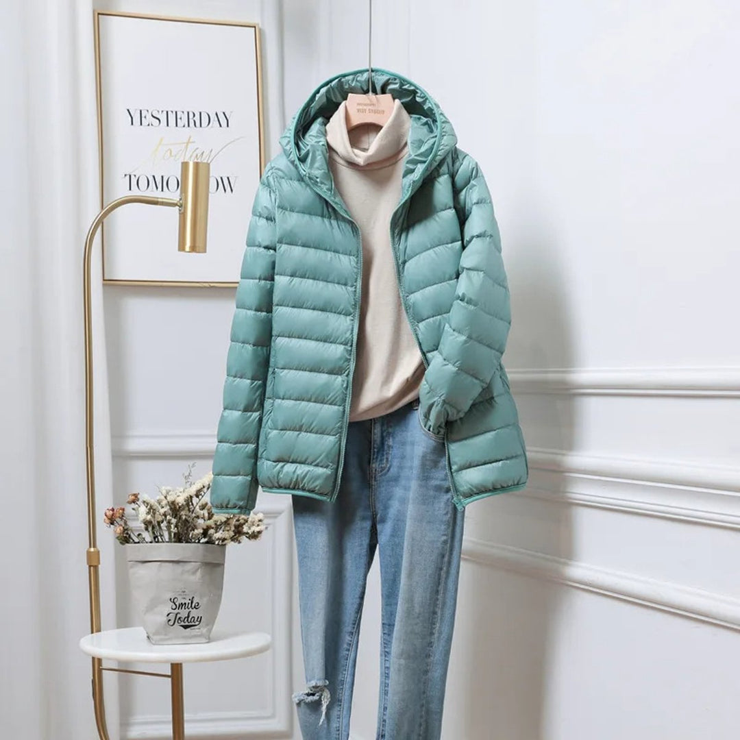 Women's Ultralight Hooded Foldable Ladies Puffer Jacket