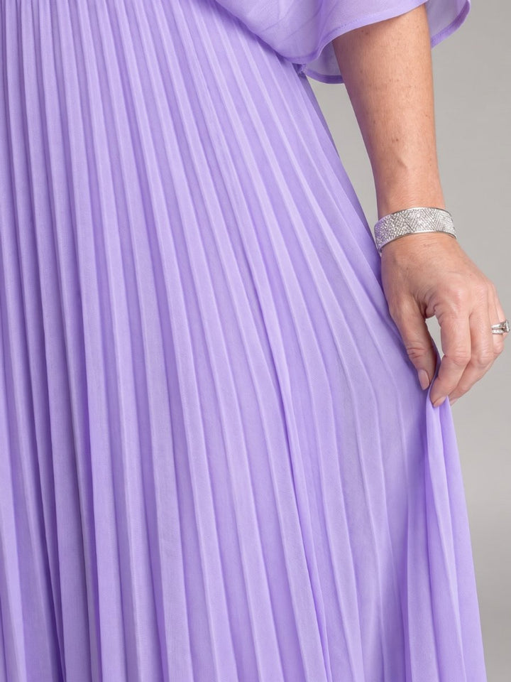 Women's V-Neck Pleated Chiffon Christmas Party Maxi Dress