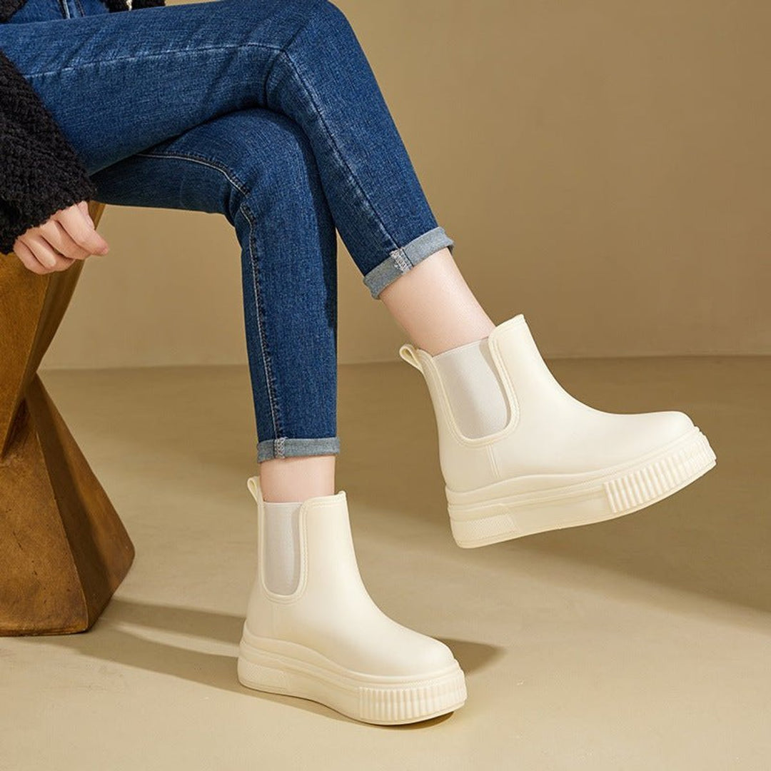 Women's Waterproof Platform Chelsea Ankle Boots Slip-On