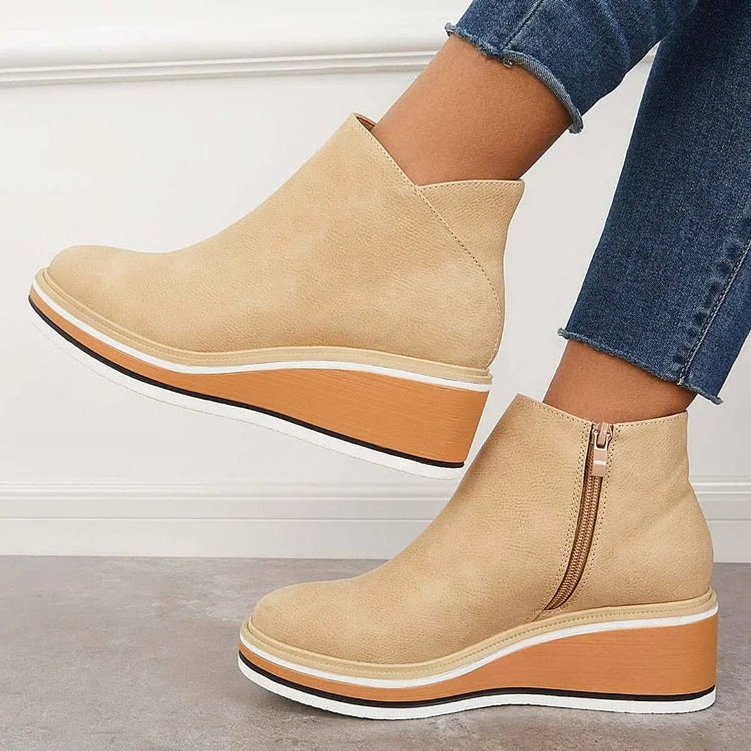 Women's Wedge Heel Chelsea Ankle Boots Side-Zip Leather-Look - Beige